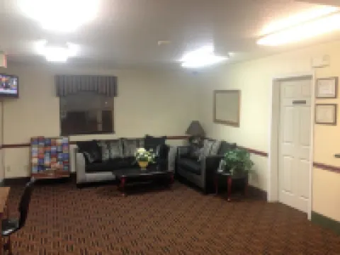 Super 8 by Wyndham Sikeston/Miner Area