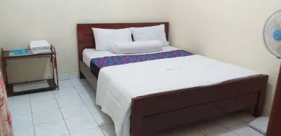 Homestay Lady Hotels in Tanjung Binga