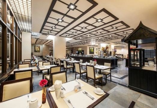 4. 피나클 룸피니 ..