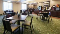 Best Western Plus Port of Camas-Washougal Convention Center - breakfast