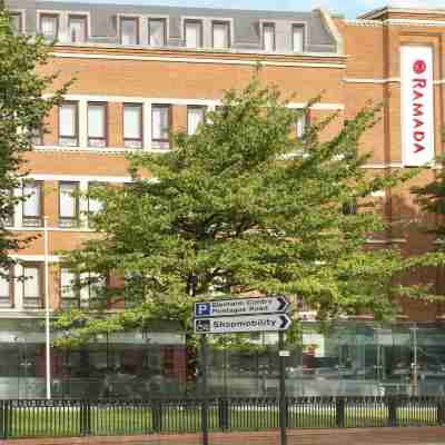 Ramada by Wyndham Hounslow - Heathrow East Hotel Exterior