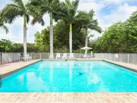 Days Inn by Wyndham Fort Lauderdale-Oakland Park Airport N Hotels in Oakland Park