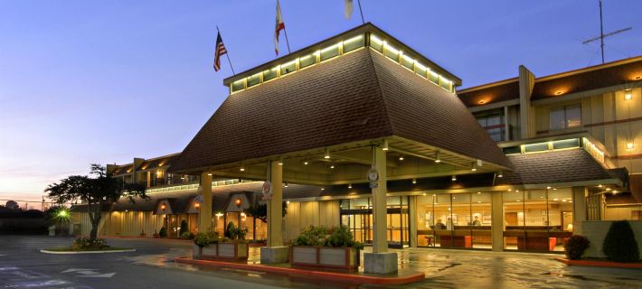 Red Lion Hotel Eureka Hoteles en Eureka