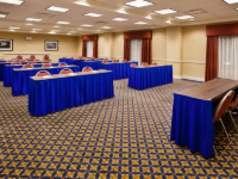 ハンプトン イン & スイーツ ラネット ウェスト ポイント チェンバースのホテル