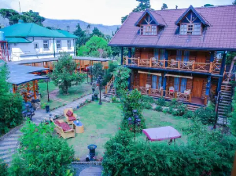 퀸스우드 코티지