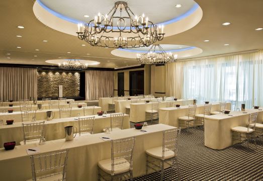 럭셔리 호텔 수영장 시설