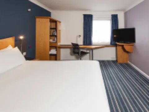 Holiday Inn Express NORTHAMPTON - SOUTH by IHG Hotels near All Saints Church, Northampton