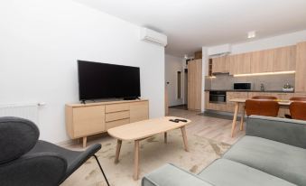 Dagaly Apartments by UrbanRent