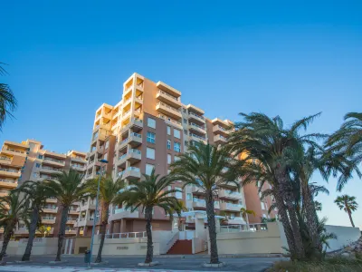 Punta Cormoran Hotels in 
