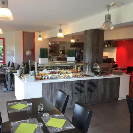 Brit Hotel Rouen Sud Val de Reuil