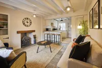 Host & Stay - Dale End