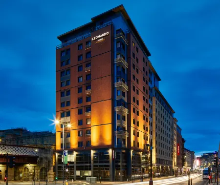 Leonardo Royal Hotel Glasgow Отели рядом с достопримечательностью «Trades Hall of Glasgow»
