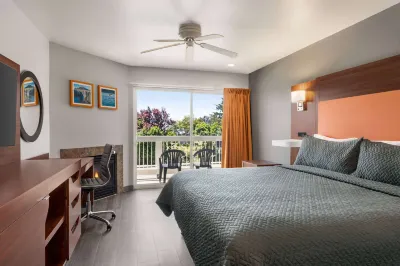 Travelodge by Wyndham Depoe Bay Hotels in Otter Rock
