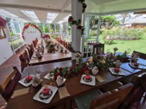 Tri-Angle B&B and Wellness Salon Hotels in Amatole