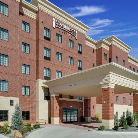 Staybridge Suites OKLAHOMA CITY DWTN - BRICKTOWN by IHG Отели рядом с достопримечательностью «Бриктаун»