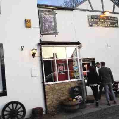 The Blacksmiths Arms Hotel Exterior