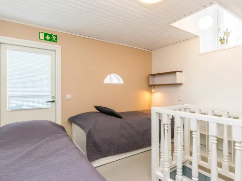 Hallantytär b4 Paritalo