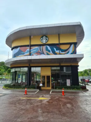 Alpine Conezion Golf View Netflix at IOI City Mall