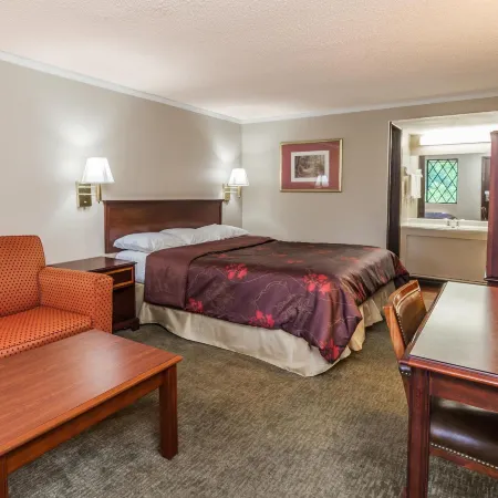 Knights Inn Farmington Hill
