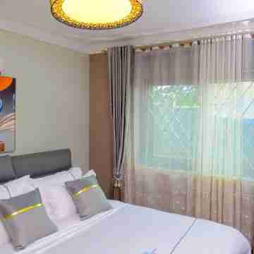 3 Bedroom Family Apartment Rooms