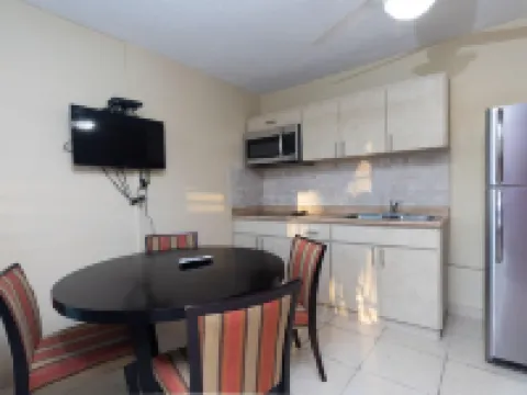 Red Sunset Beach Club Hotels in Boqueron