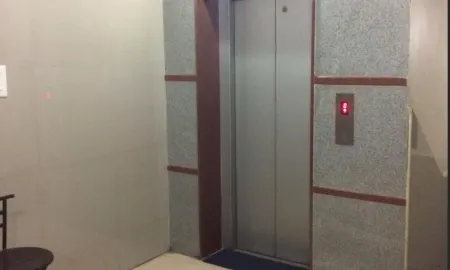 Chella Krishna Residency Отели рядом с достопримечательностью «Sripuram Golden Temple»