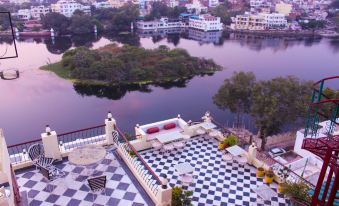 Hotel Mewari Villa Pure Veg