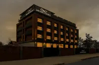 Sarovar Portico Srinagar Hôtels à : 