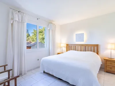 Carpe Diem Hotels near Point de vue, col du Rayol Canadel