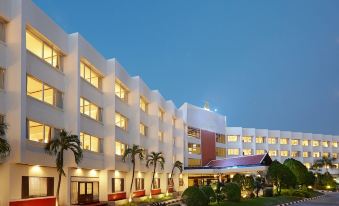 Centara Life Hotel Mae Sot