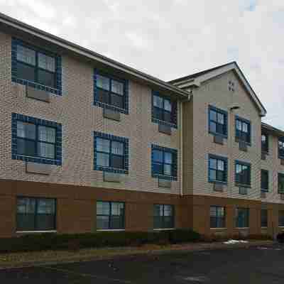 Suburban Studios Minneapolis Bloomington Hotel Exterior