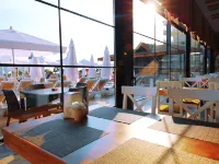 Sey Beach Hotel & Spa Hotels near كهف ديم
