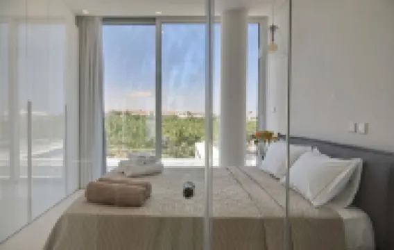 Seaview Luxury Villa Jacuzzi & Pool! 2 Min Beach