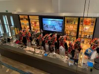 沙勒羅瓦中心諾富特酒店 - 酒吧