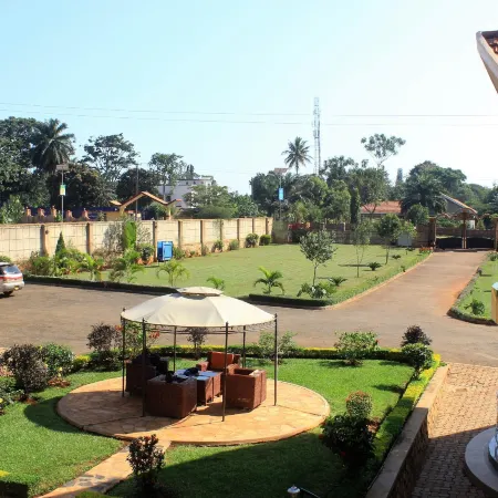 Signature Hotel Apartments