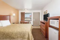 Super 8 by Wyndham Goodland Hotels in Goodland