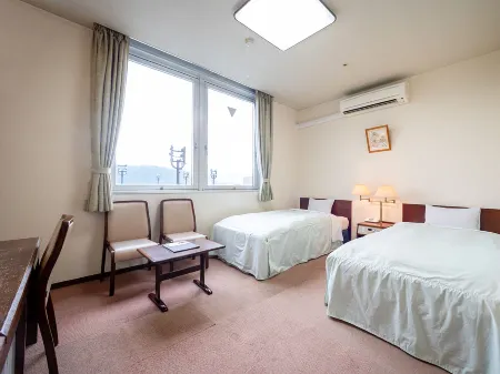 Yuparu Yamatsuri Отели рядом с достопримечательностью «Eigenji»