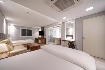 Daegu Seongseo Regency Hotels in Dalseo-gu