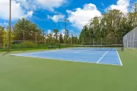 Alhambra Villas Hotels in Poinciana