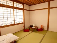 Otomaridokoro Nakamura <Oki Shoto> Hotels in Ama