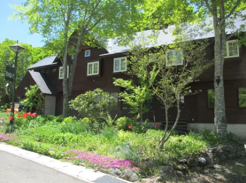 Tambara Kogen Pension Morgen Rote