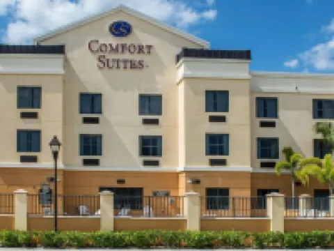 Comfort Suites Vero Beach I-95 Hotels in Indian River County