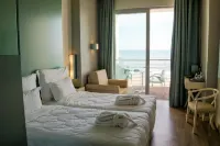 Inatel Albufeira Hotel dekat Connection Bar
