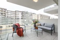 테라스와 바다 전망이 있는 사랑스러운 아파트먼트