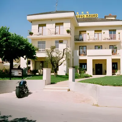 Best Western Hotel Arya Hotel dekat Kastil Sirmione