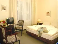 An der Stadthalle Hotels in Braunschweig