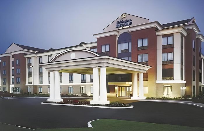 Holiday Inn Express & Suites DRAYTON VALLEY by IHG