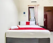 RedDoorz Syariah @ Ketintang Surabaya Hotels in Jambangan