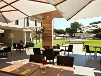 Grand Prix Hôtel & Restaurant Hotels in Le Beausset