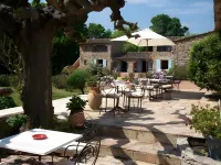 Hôtel La Pierrerie - Grimaud Hôtels à proximité de : Golf Club de Beauvallon